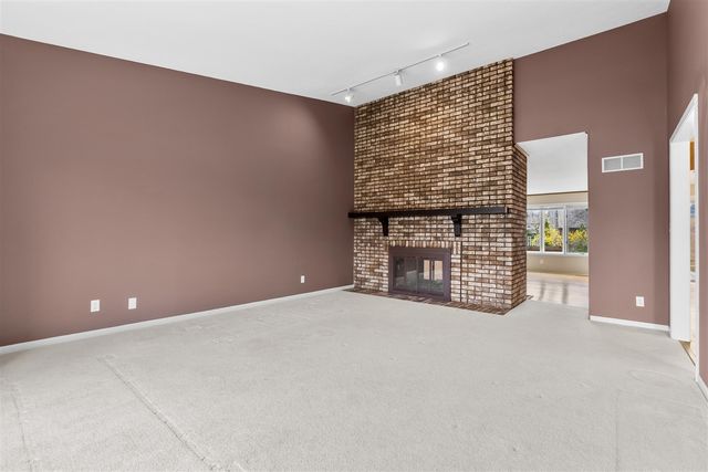 1448 Mulberry Lane, Saint Joseph, MI 49085