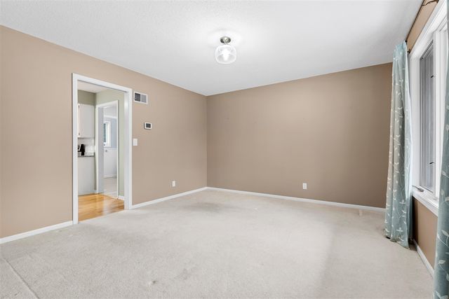 1448 Mulberry Lane, Saint Joseph, MI 49085