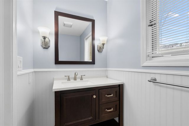 1448 Mulberry Lane, Saint Joseph, MI 49085