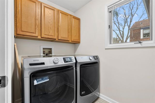 1448 Mulberry Lane, Saint Joseph, MI 49085