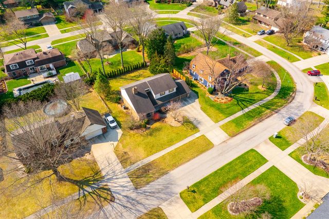 1448 Mulberry Lane, Saint Joseph, MI 49085