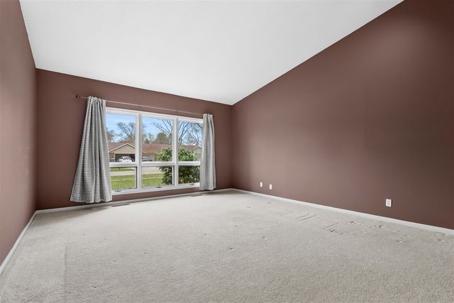 1448 Mulberry Lane, Saint Joseph, MI 49085