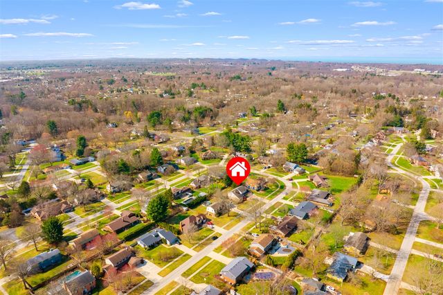 1448 Mulberry Lane, Saint Joseph, MI 49085