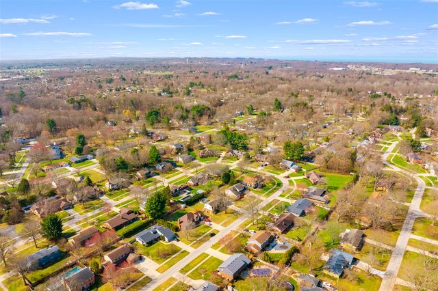 1448 Mulberry Lane, Saint Joseph, MI 49085