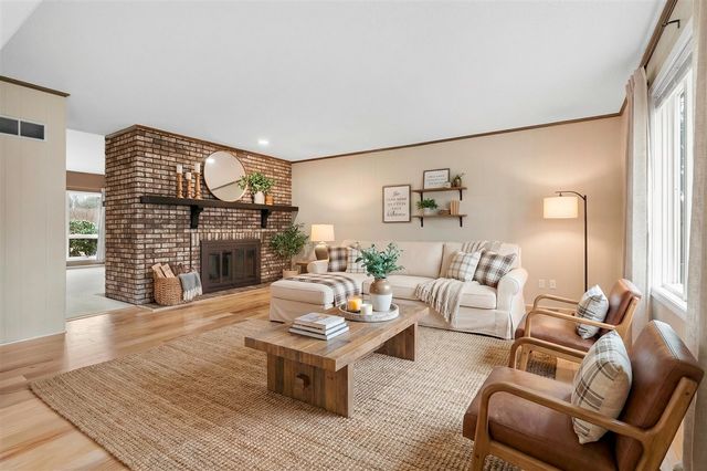 1448 Mulberry Lane, Saint Joseph, MI 49085