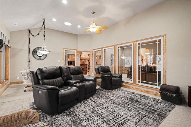 19845 S Ridgely Road, Edgerton, MO 64444