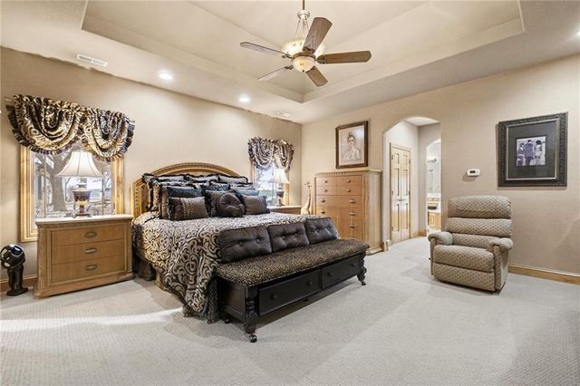 19845 S Ridgely Road, Edgerton, MO 64444