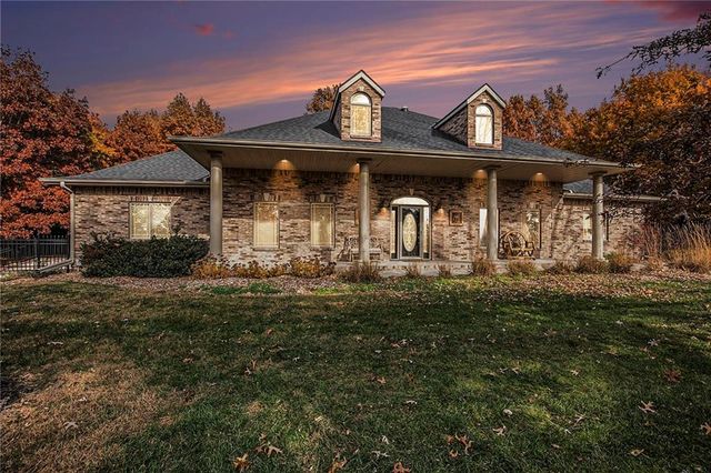 19845 S Ridgely Road, Edgerton, MO 64444