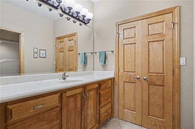 19845 S Ridgely Road, Edgerton, MO 64444