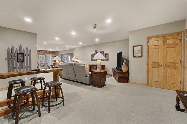 19845 S Ridgely Road, Edgerton, MO 64444