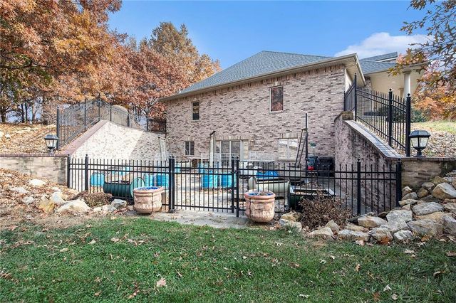 19845 S Ridgely Road, Edgerton, MO 64444