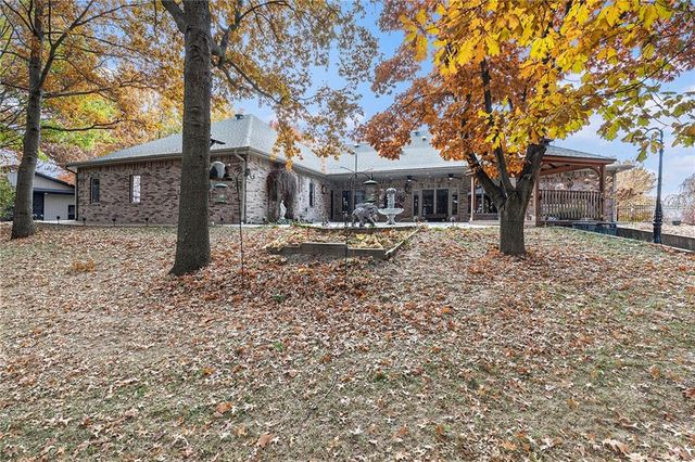 19845 S Ridgely Road, Edgerton, MO 64444