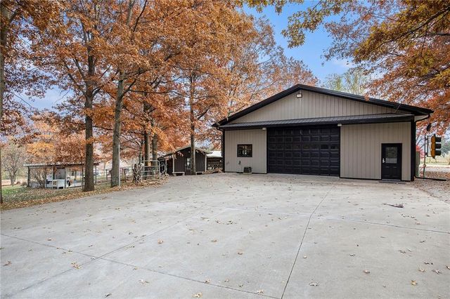 19845 S Ridgely Road, Edgerton, MO 64444
