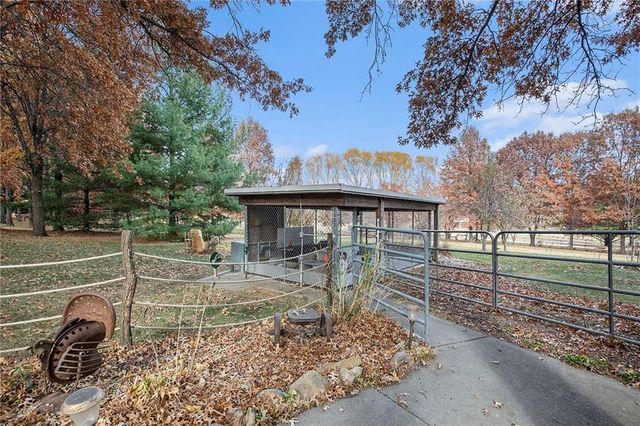 19845 S Ridgely Road, Edgerton, MO 64444
