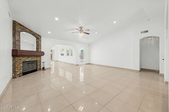 4883 W MORELOS Street, Chandler, AZ 85226