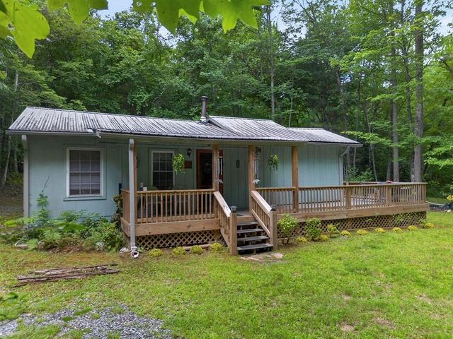 595 Timberlake Road, Blue Ridge, GA 30513