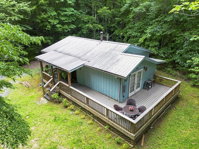 595 Timberlake Road, Blue Ridge, GA 30513