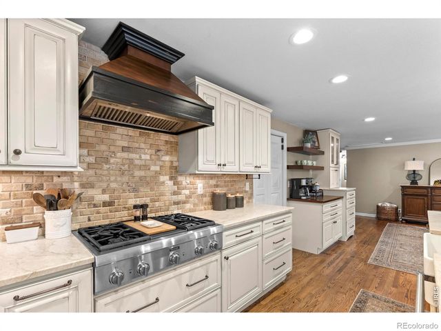 1331 Bellaire Street, Broomfield, CO 80020