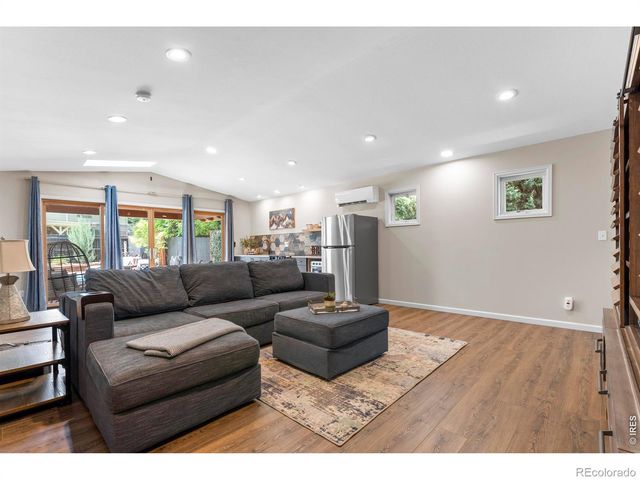 1331 Bellaire Street, Broomfield, CO 80020