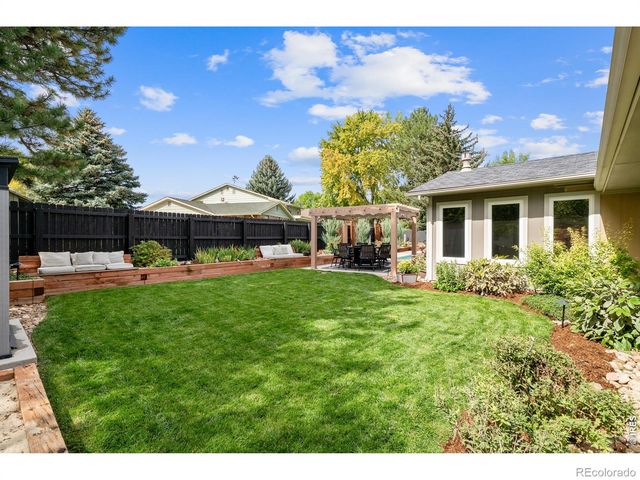 1331 Bellaire Street, Broomfield, CO 80020
