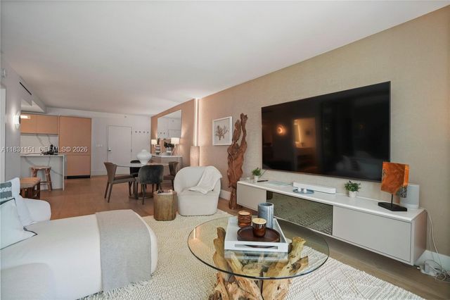 2301 Collins Avenue 407, Miami Beach, FL 33139
