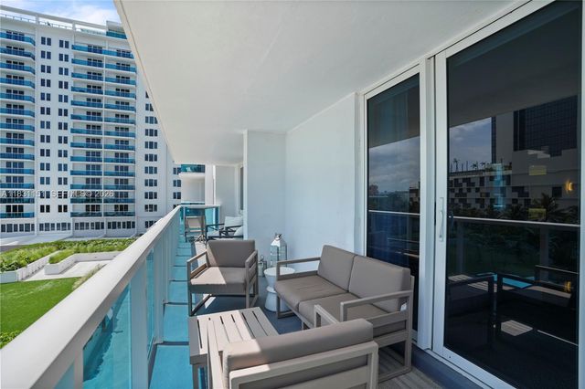 2301 Collins Avenue 407, Miami Beach, FL 33139