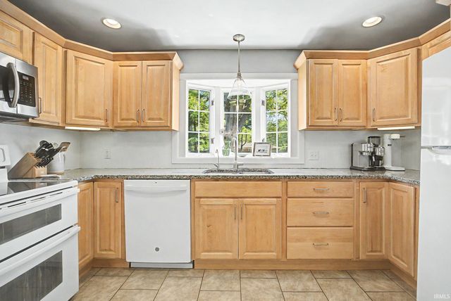 2065 S 9th Street, Lafayette, IN 47905