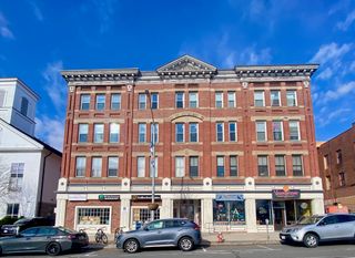 71 S. Pleasant St., Amherst, MA 01002