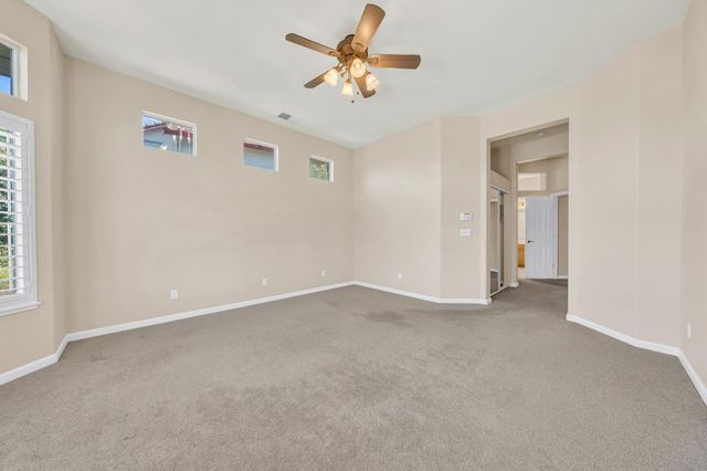9282 Monmouth Ct, Elk Grove, CA 95758