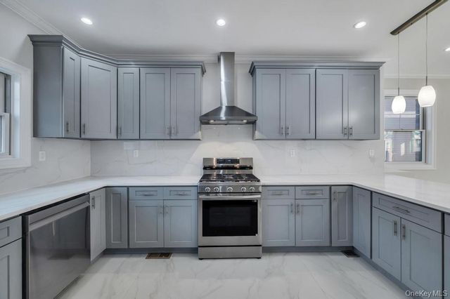 143 Emerson Avenue, Floral Park, NY 11001