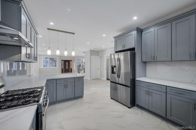 143 Emerson Avenue, Floral Park, NY 11001