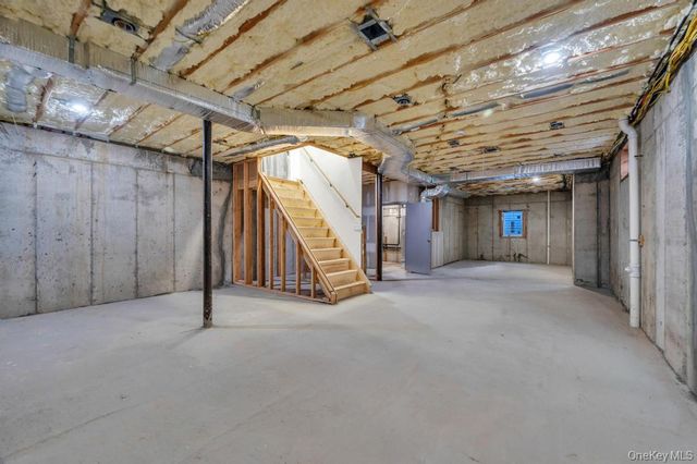 143 Emerson Avenue, Floral Park, NY 11001