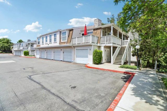 5070 Via Manos B, Oceanside, CA 92057