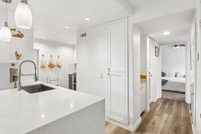 5070 Via Manos B, Oceanside, CA 92057