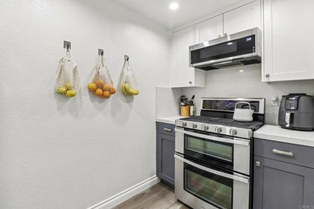 5070 Via Manos B, Oceanside, CA 92057