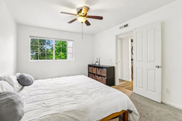 5070 Via Manos B, Oceanside, CA 92057
