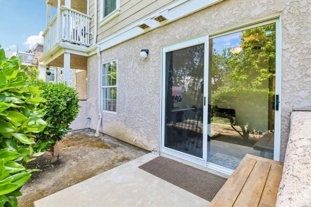 5070 Via Manos B, Oceanside, CA 92057