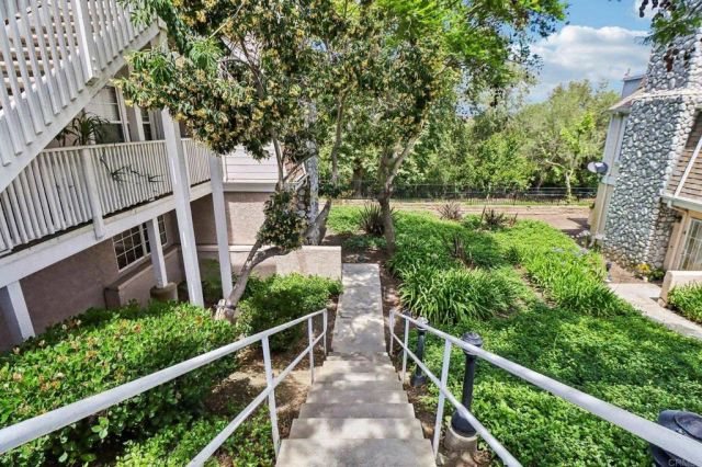 5070 Via Manos B, Oceanside, CA 92057