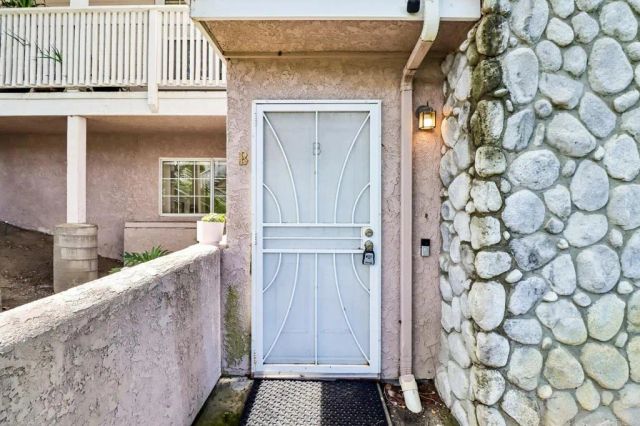 5070 Via Manos B, Oceanside, CA 92057