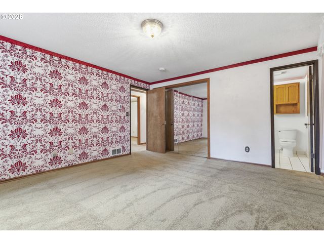 10805 Ne 183RD St, Battle Ground, WA 98604