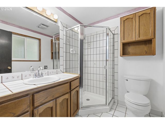 10805 Ne 183RD St, Battle Ground, WA 98604