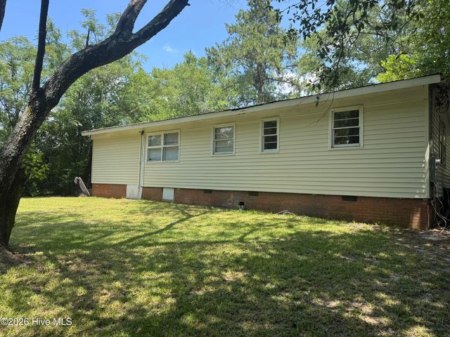 1114 Oak Avenue, Rockingham, NC 28379