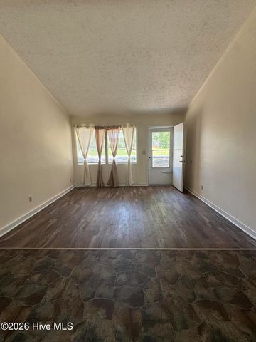1114 Oak Avenue, Rockingham, NC 28379