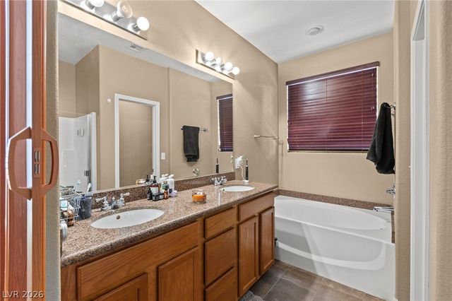 6702 Mojave Blush Drive, Las Vegas, NV 89122