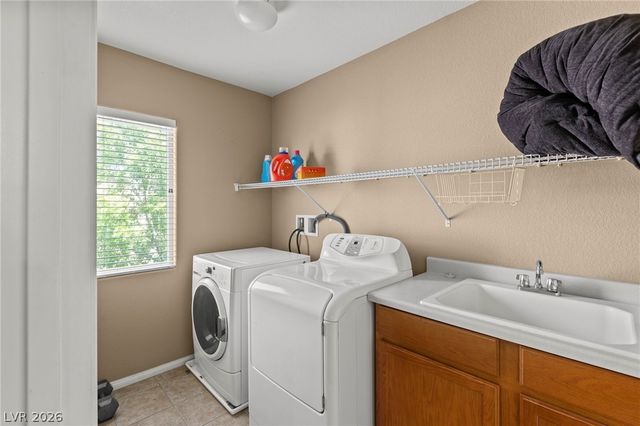 6702 Mojave Blush Drive, Las Vegas, NV 89122