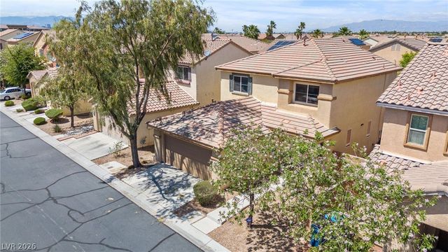 6702 Mojave Blush Drive, Las Vegas, NV 89122