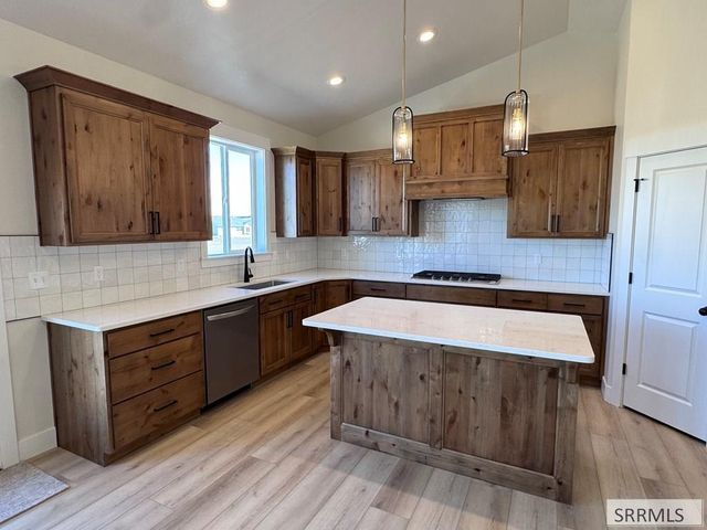 3794 E 180 N, Rigby, ID 83442