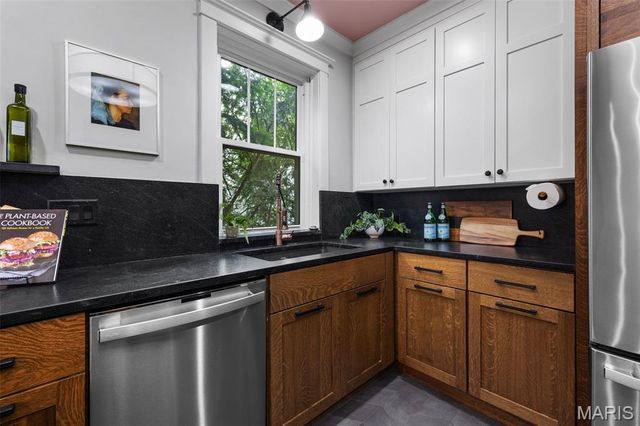 1507 McCausland Avenue, St Louis, MO 63117