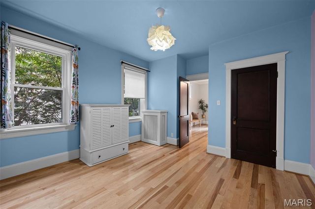 1507 McCausland Avenue, St Louis, MO 63117