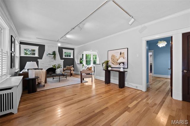 1507 McCausland Avenue, St Louis, MO 63117